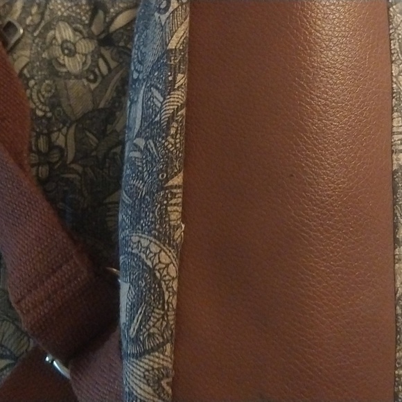 Sakroots Tapestry Crossbody Handbag - Picture 8 of 8